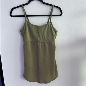 Under Armour Top